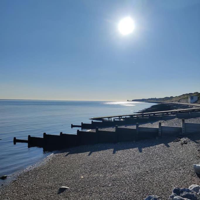 Escape To The Coast In A Luxurious Private Apartment Herne Bay Exterior foto