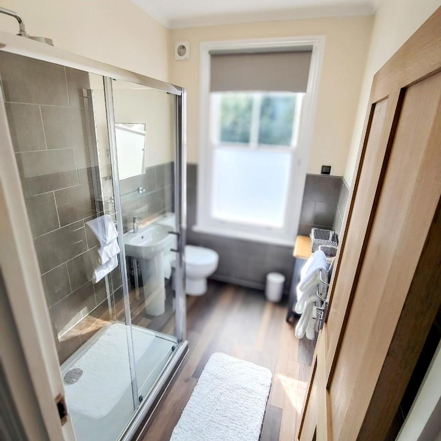 Escape To The Coast In A Luxurious Private Apartment Herne Bay Exterior foto