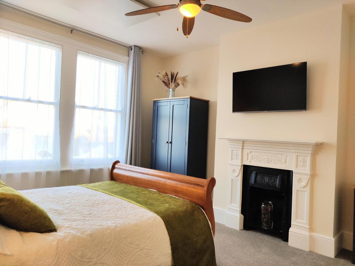 Escape To The Coast In A Luxurious Private Apartment Herne Bay Exterior foto