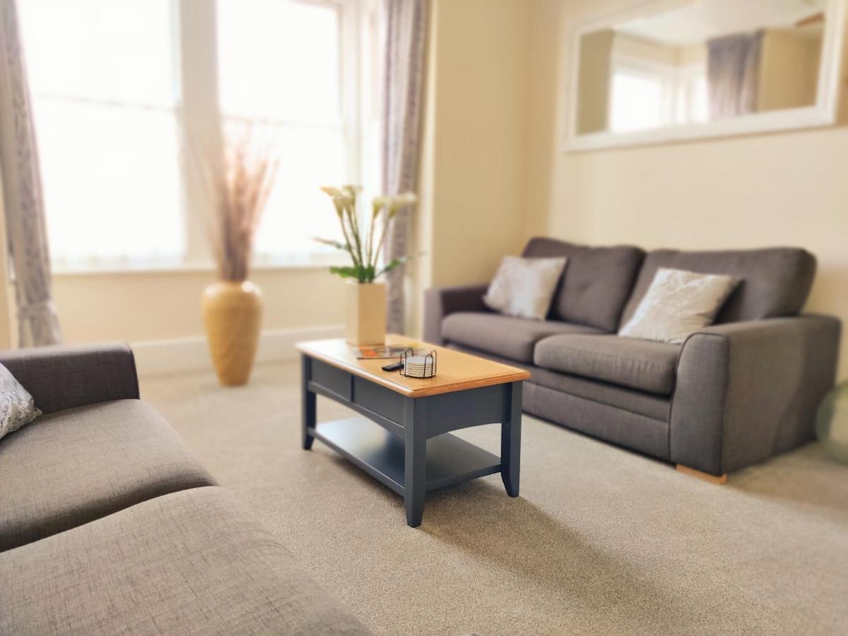 Escape To The Coast In A Luxurious Private Apartment Herne Bay Exterior foto