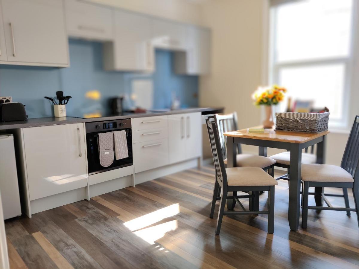Escape To The Coast In A Luxurious Private Apartment Herne Bay Exterior foto